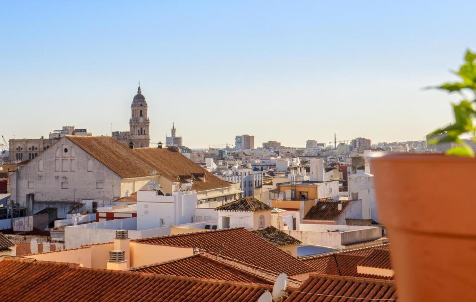 Apartamento Centrico La Merced - Free Parking & Free Gym Malaga Exterior photo