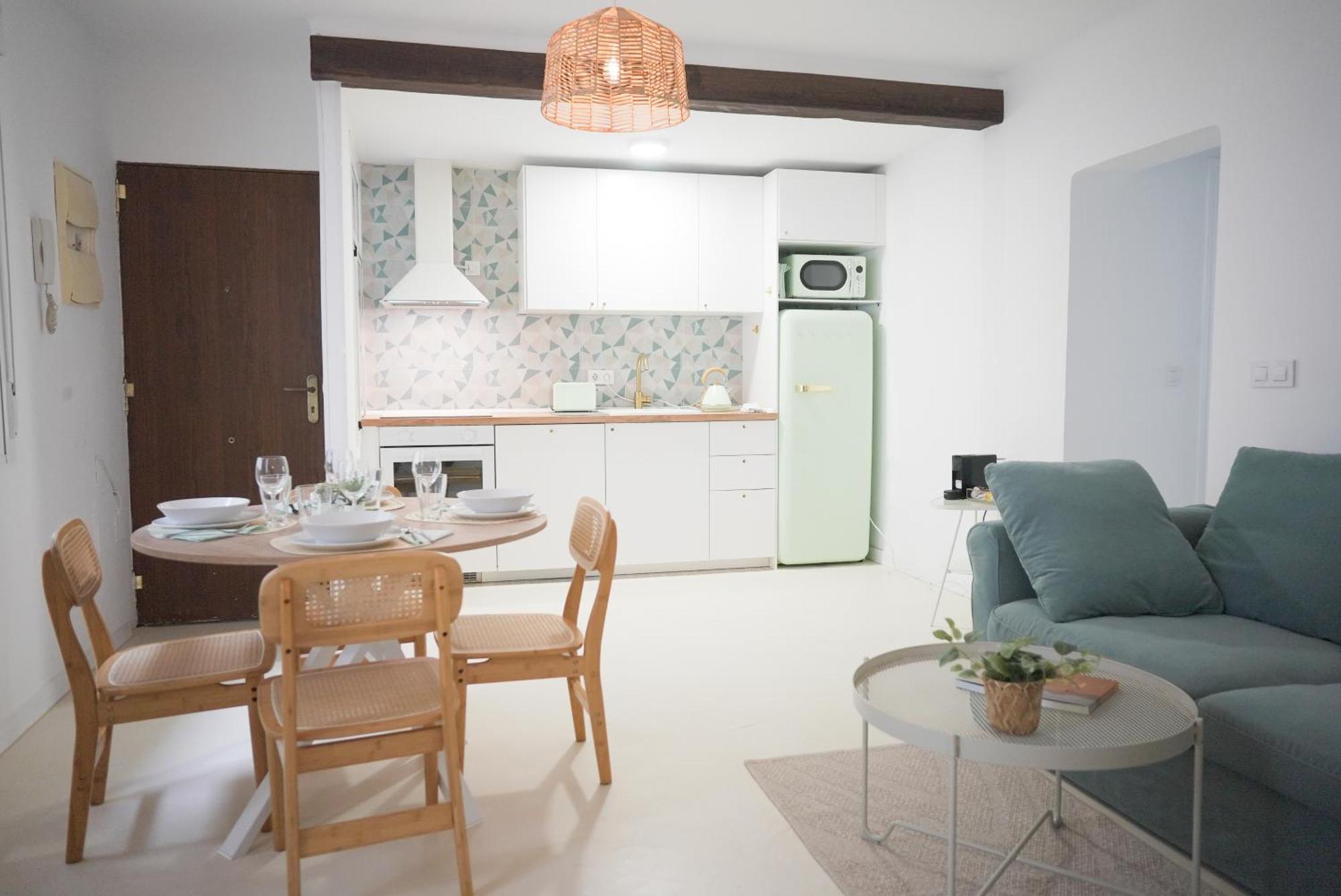 Apartamento Centrico La Merced - Free Parking & Free Gym Malaga Exterior photo