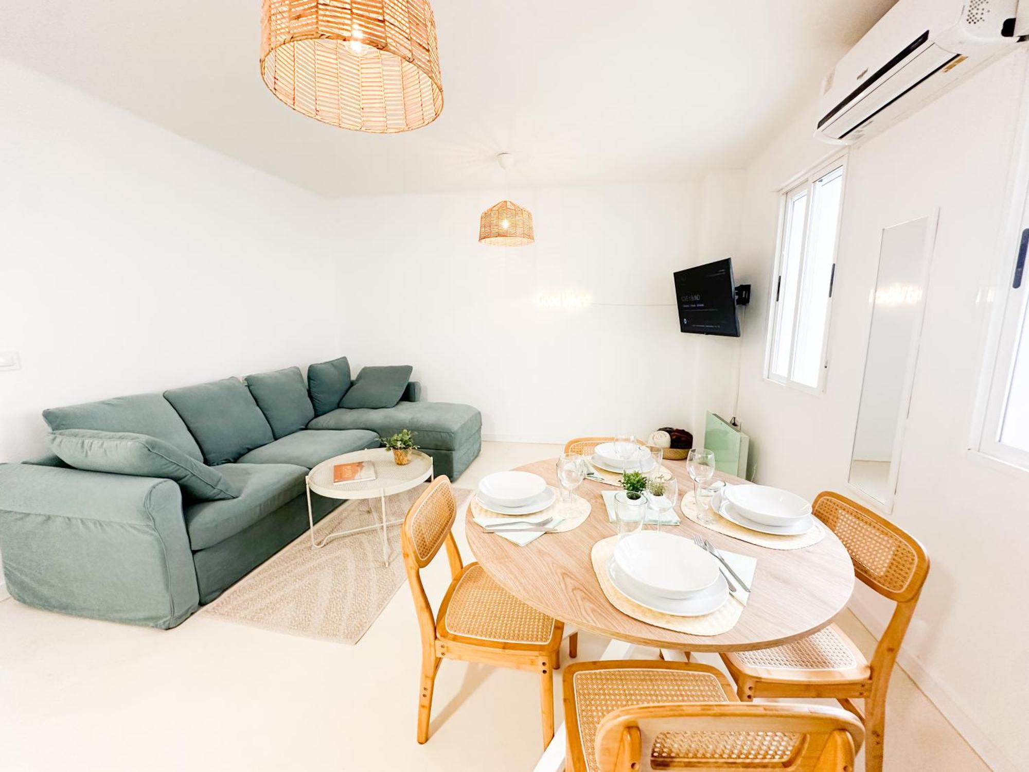 Apartamento Centrico La Merced - Free Parking & Free Gym Malaga Exterior photo