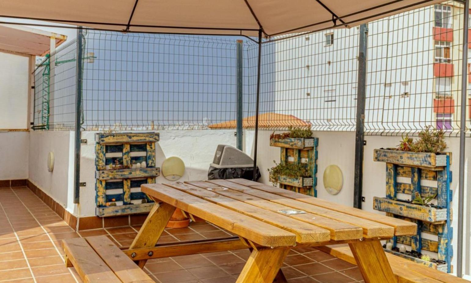 Apartamento Centrico La Merced - Free Parking & Free Gym Malaga Exterior photo